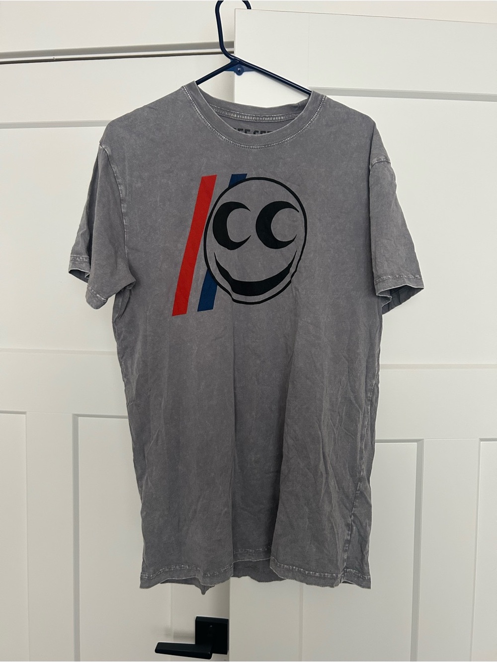 See See Motorcycles Gray Short-Sleeve Graphic Tee with Red & Blue Stripe Accent